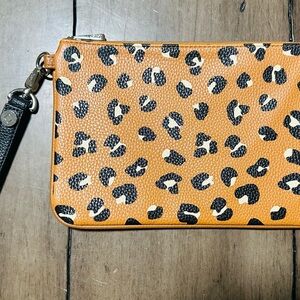 Thirty-One Leopard Print Clutch with Black Wristlet